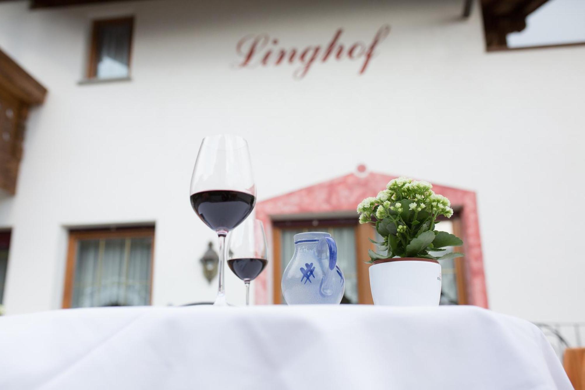 Linghof Bed & Breakfast Тироло Екстериор снимка